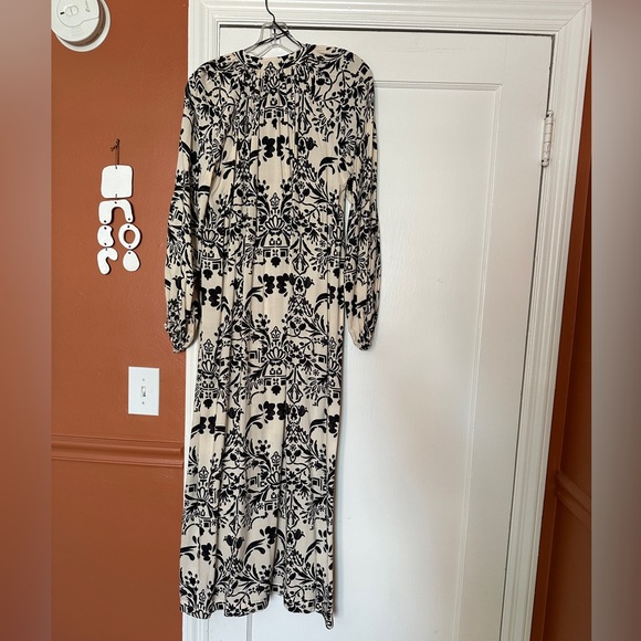 H&M Patterned Dress - Picture 10 of 11